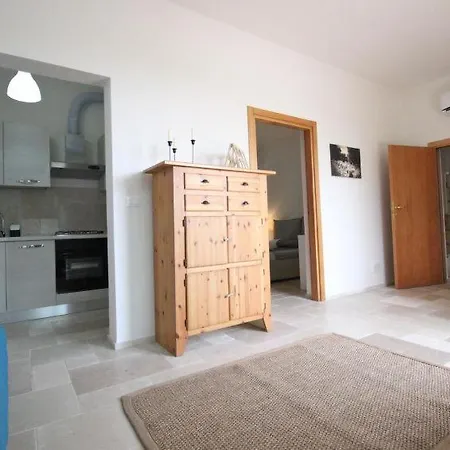 Sleeps 8 Pool Air Con Wifi *